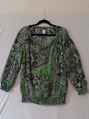 Liz Claiborne Green and Black Paisley Blouse